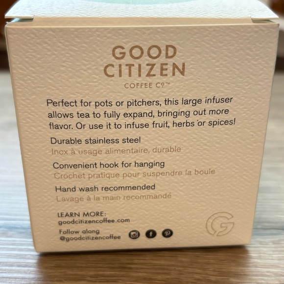 Fortnum & Mason Breakfast Blend
Loose Tea & Large Stainless Steel Tea Infuser - Picture 11 of 13